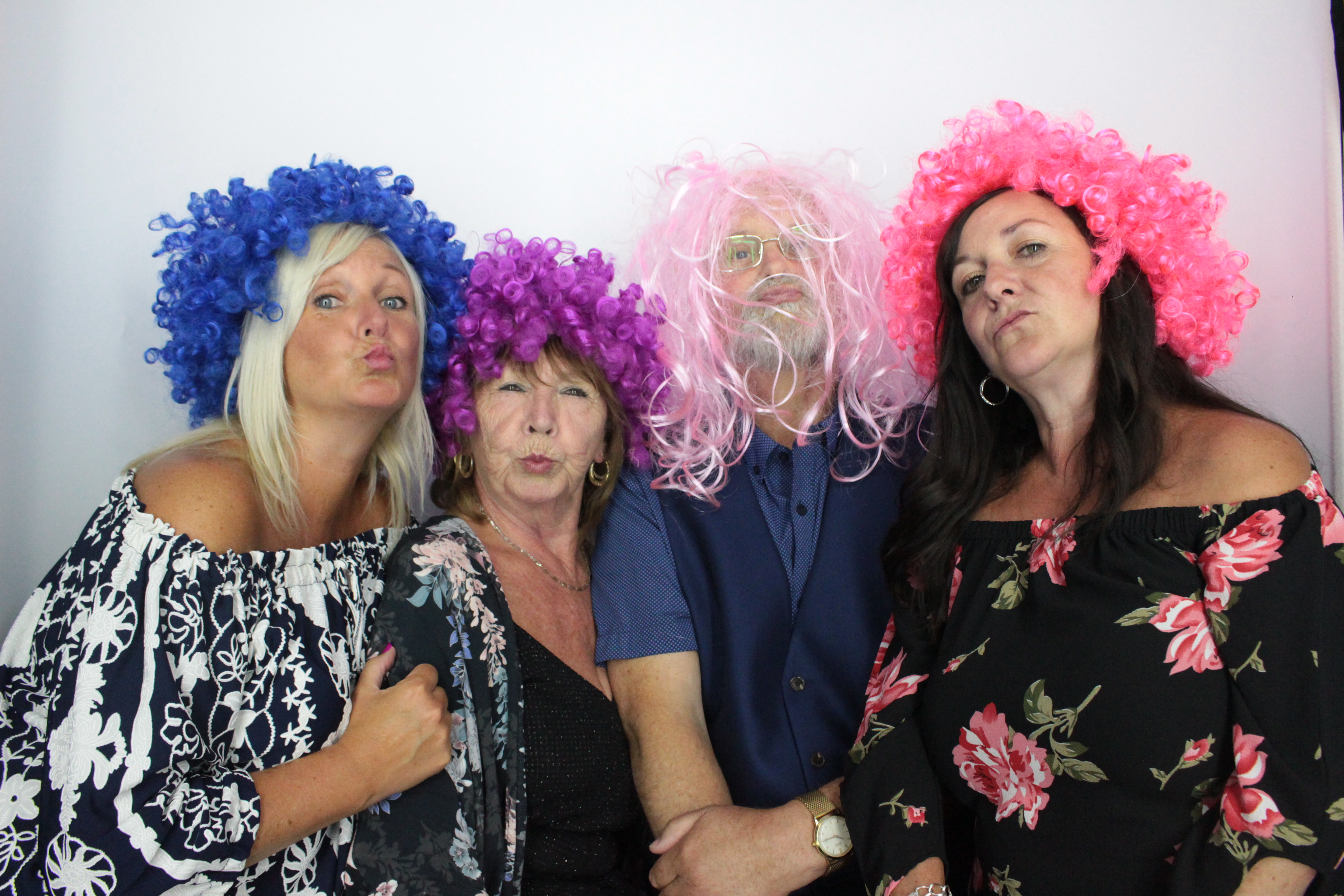 Martin & Colleen’s Joint 50th | View more photos from the event at gallery.myphotoboothexperience.co.uk/u/MyPhotoBoothExperienceLtd/Martin-Colleen’s-Joint-50th